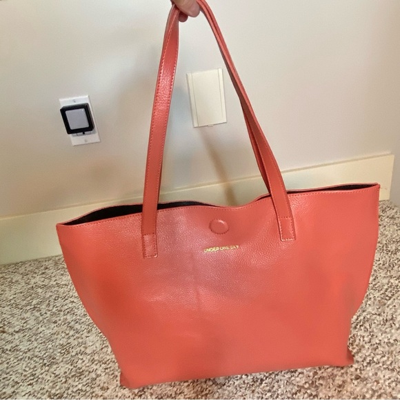 UNDER ONE SKY Pink Vegan Leather Tote with Attached Wallet Large Roomy - Picture 3 of 15